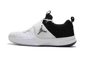 nike jordan trainer 2 st prem flyknit black white